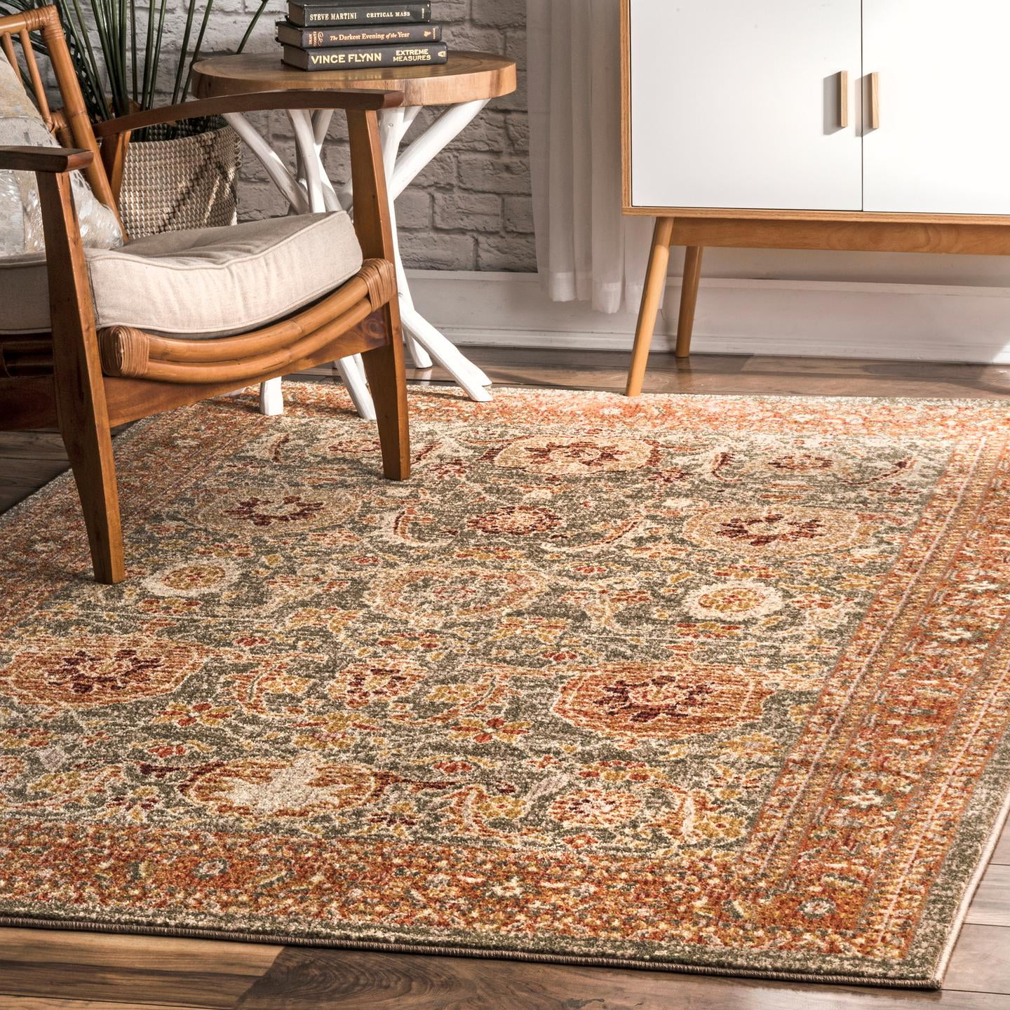 nuLOOM Traditional Persian Geraldine Area Rug