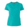 thumbnail image 1 of Playera Fruit Of The Loom para Mujer, Cuello V Manga Corta Azul Claro Talla  M, 1 of 4