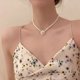 thumbnail image 3 of Collar de perlas Camellia Nocturne con diseño de nicho, estilo retro francés, elegante, sentido del diseño, cadena de clavícula, 3 of 5