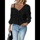 thumbnail image 1 of Blusa Asimétrica con Hombros Descubiertos y Larga Abotonada para Mujer, Color Negro, Talla S, 1 of 6