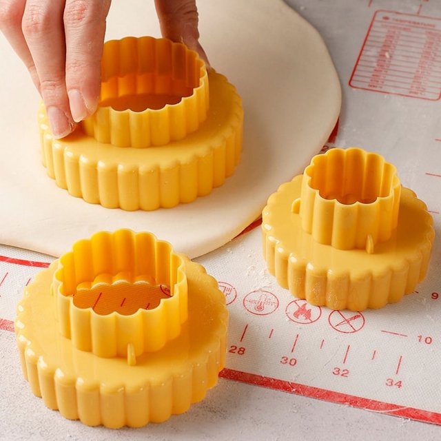 3pcs Set DIY Plastic Biscuit Mold Combination Set Diy Creative Cake Mold Baking Tool