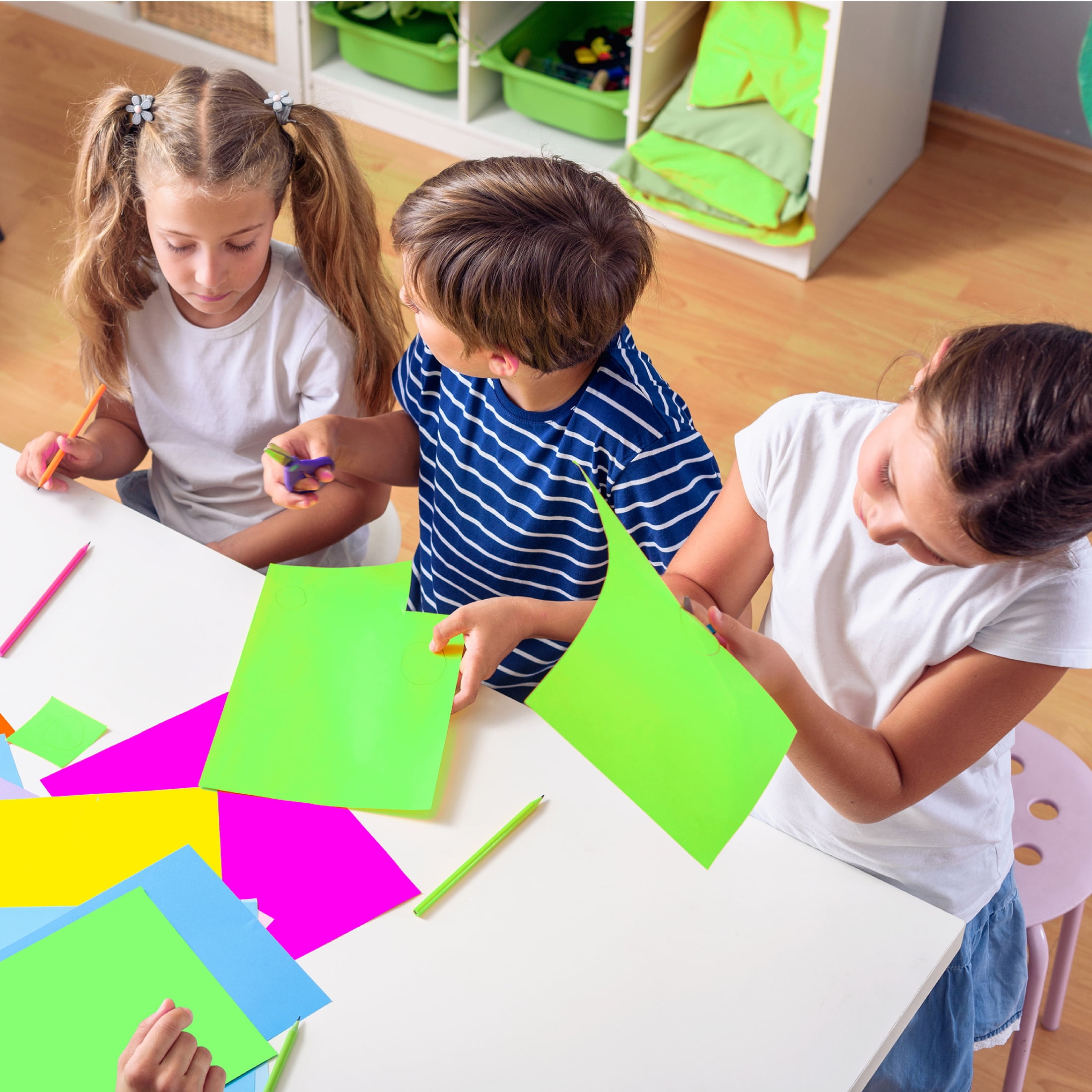 pen+GEAR Heavyweight Colorburst Dual Color Neon Green/Neon Yellow Poster Board, 22"x28", single sheet