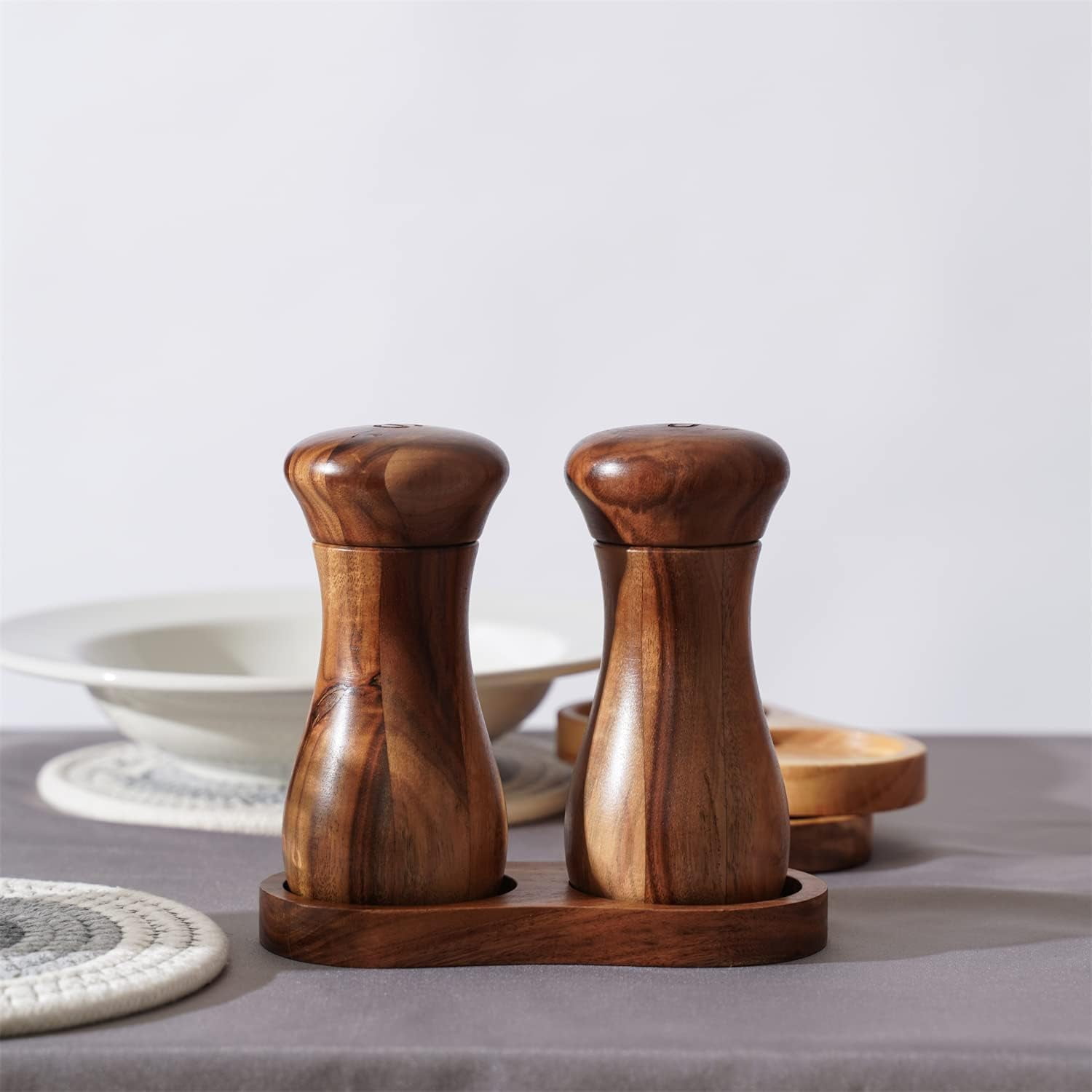 Salt and Pepper Grinder Set with Mill Tray, Set of 2 Salt and Pepper Mill with Ceramic Grinder Acacia Wood, Height 13 cm / 5 inch, Dia 6 cm