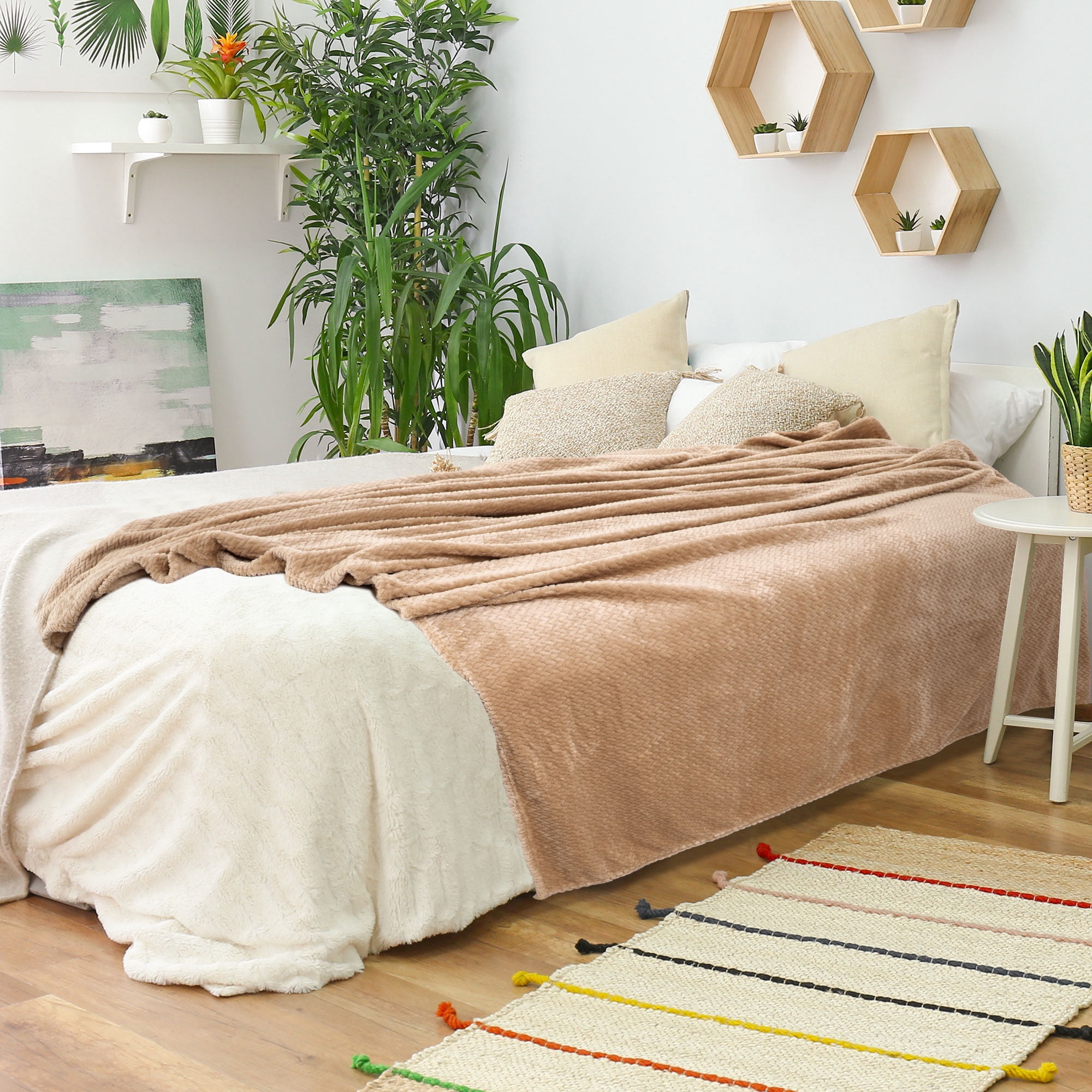 Unique Bargains 280GSM Flannel Fleece Throw Bed Blanket, 59" x 78", Taupe