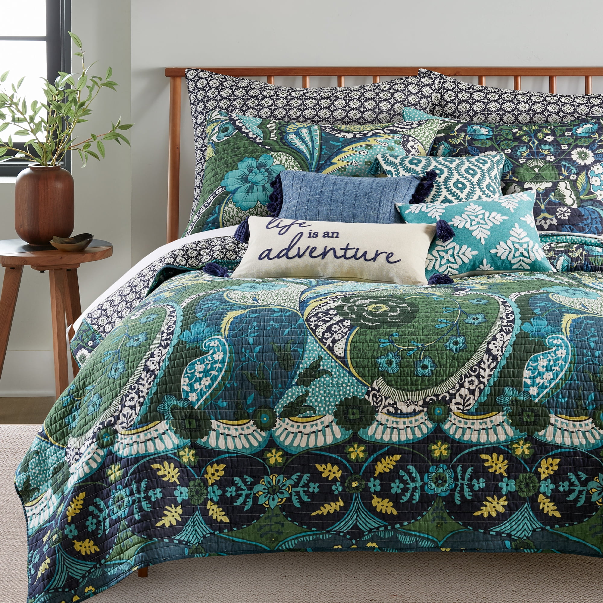 Levtex Home - Jules Quilt Set - Full/Queen Quilt + Two Standard Pillow Shams - Bohemian - Navy, Green, Blue, Teal - Quilt Size (88x92in.) and Pillow Sham Size (26x20in.) - Reversible - Cotton Fabric