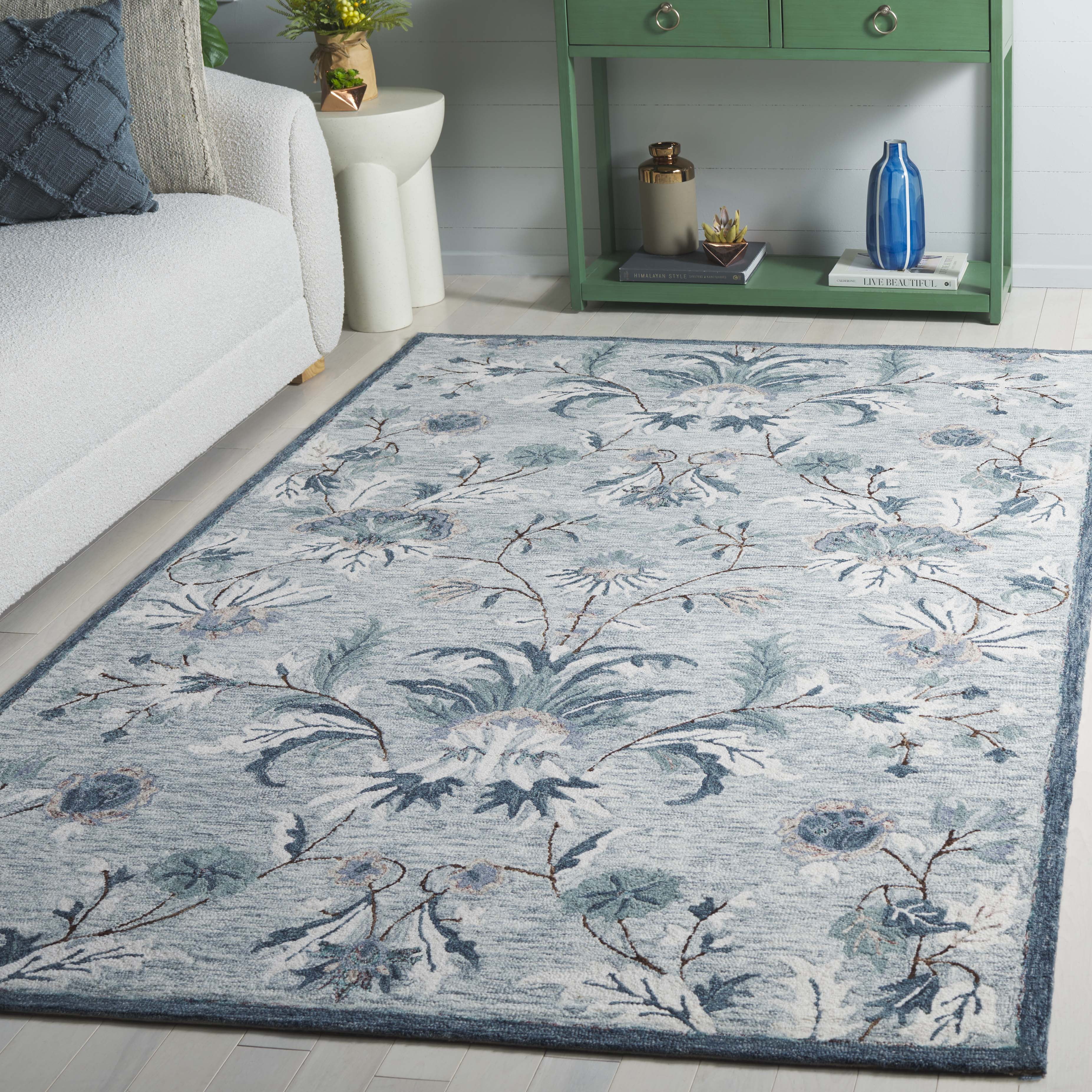 SAFAVIEH Blossom Wardell Floral Area Rug, Gray/Ivory, 5' x 8'