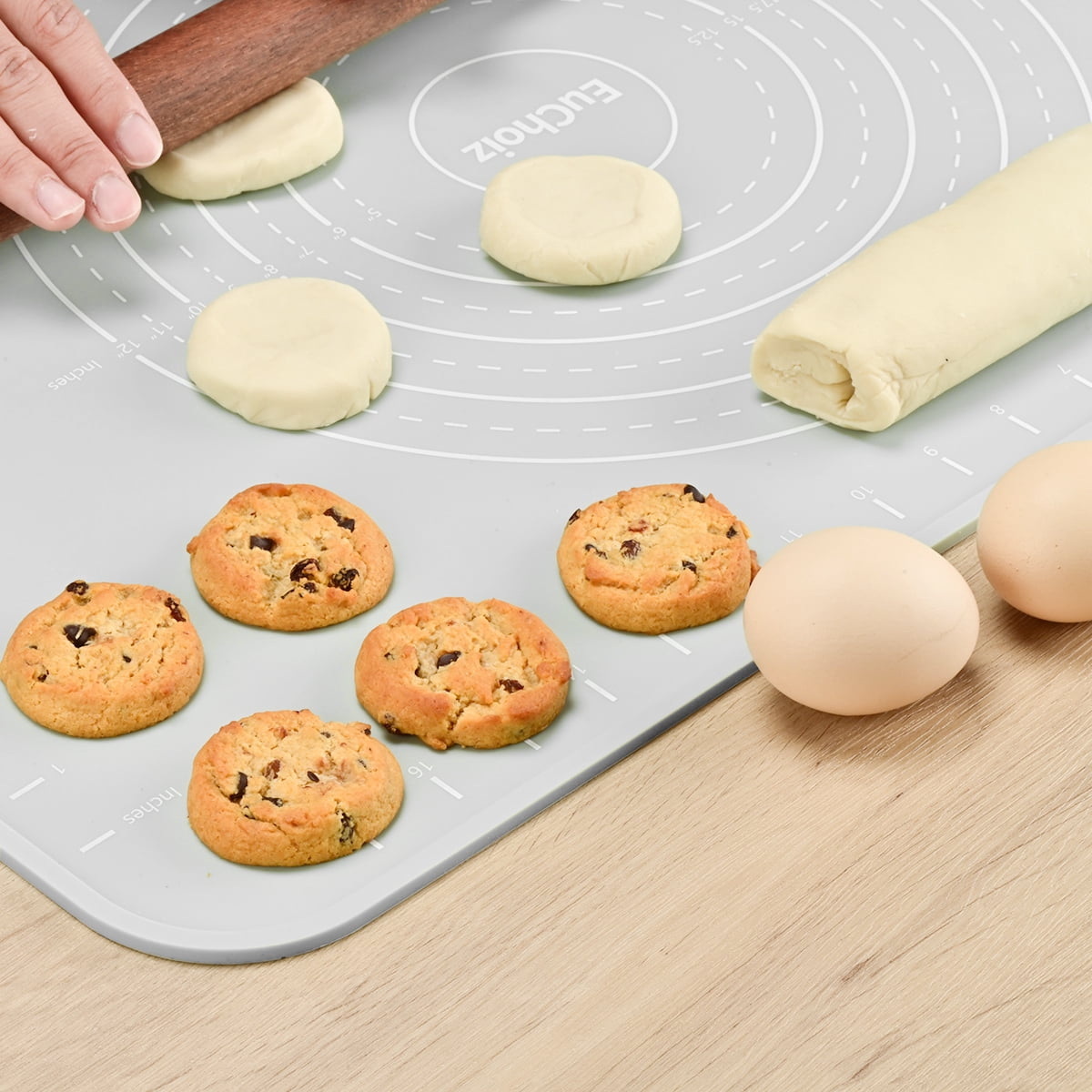 EuChoiz Silicone Pastry Mat 20" x 16" Non Stick Baking Mat Food Grade Silicone Rolling Dough Mat