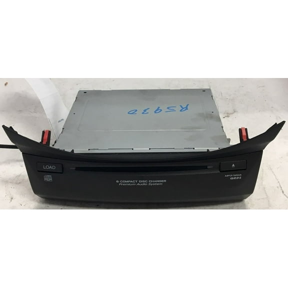 Pre-Owned 10-11 Honda Crosstour 6 Disc CD Player Lower Dash OEM LKQ - Verify Specific Vehicle Fitment In Description - (Good)