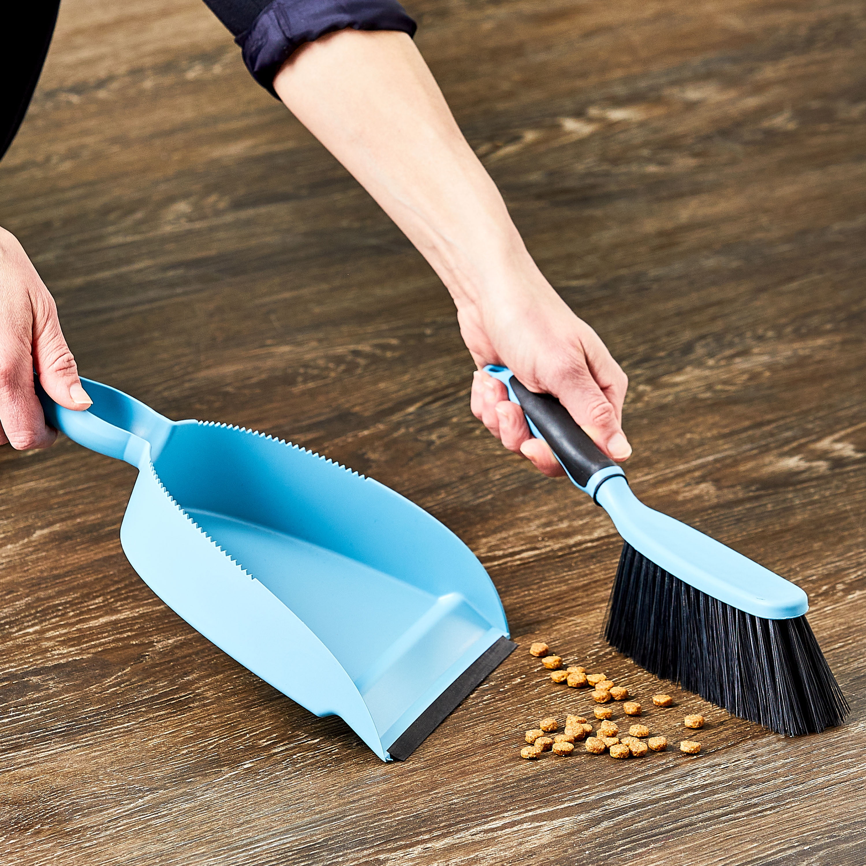 Great Value Plastic Dust Broom & Pan, Blue