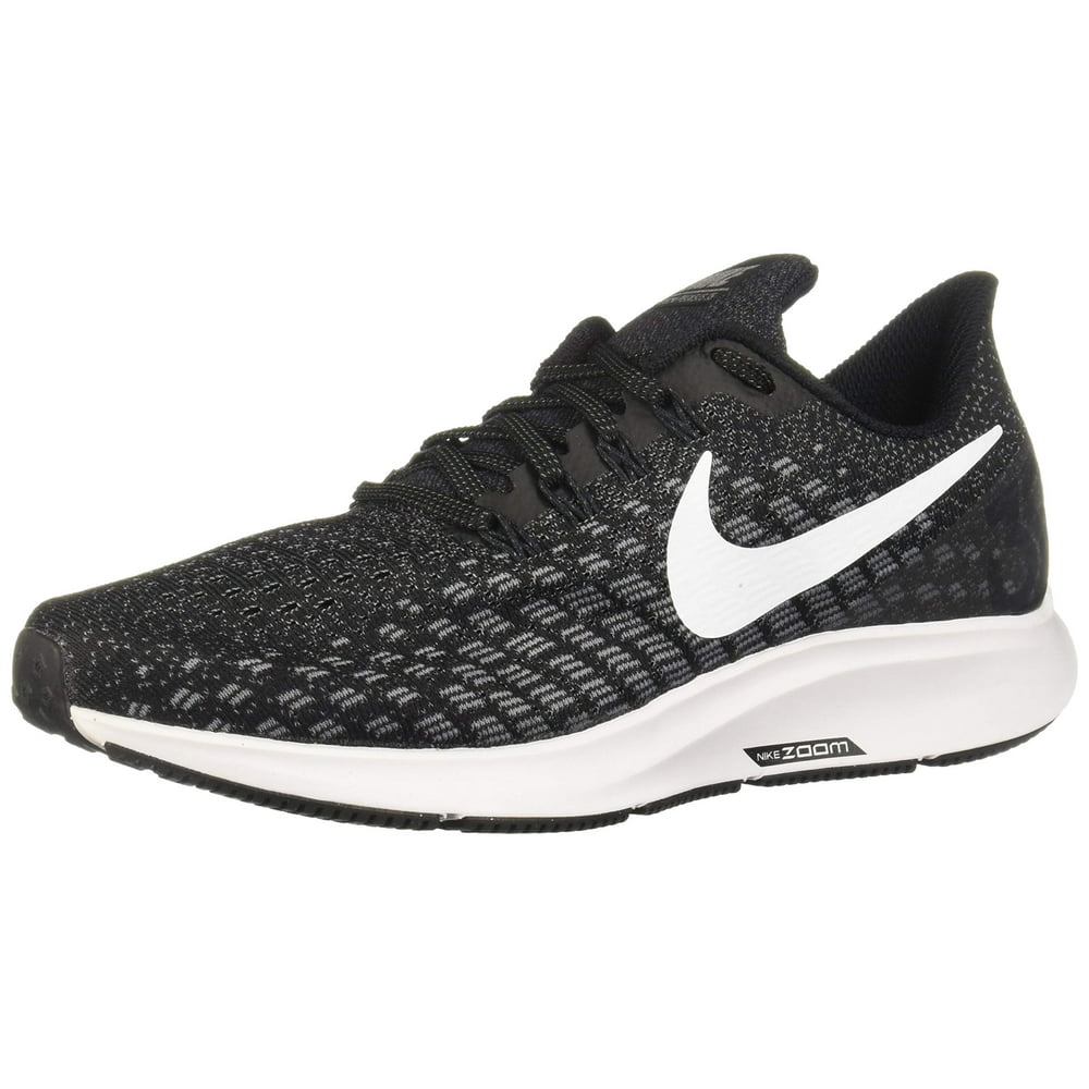 nike women's running shoes wide width