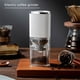 thumbnail image 4 of Kearding Cafetera electrónica tipo C, máquina de molienda, herramienta de fresado de modo Dual, molinillo de cerámica de piedra imán ajustable de Juegos de servir café y té Blanco Kearding HA082732-01B, 4 of 6