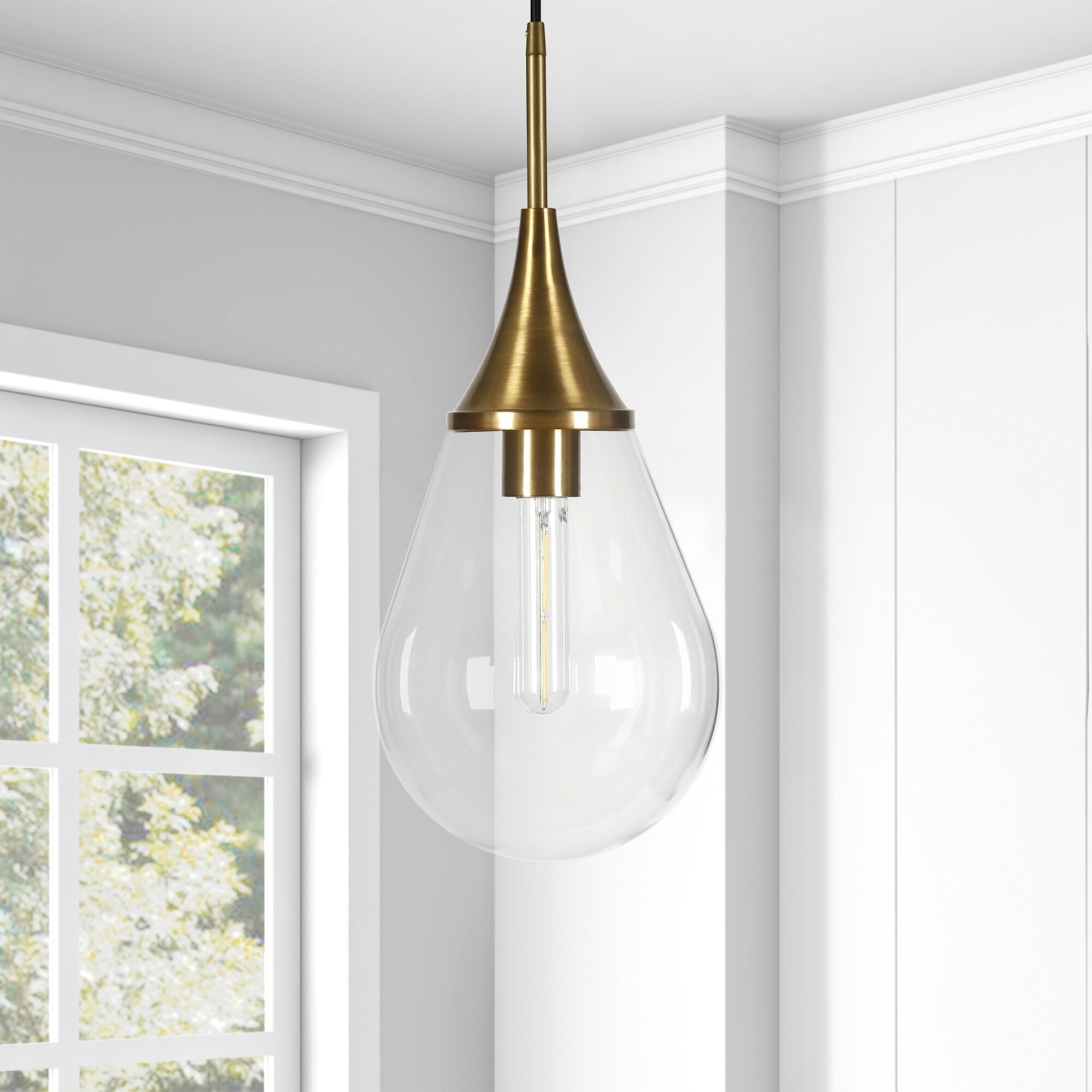 Evelyn&Zoe 8" Polished Nickel Finish Metal/Glass Pendant