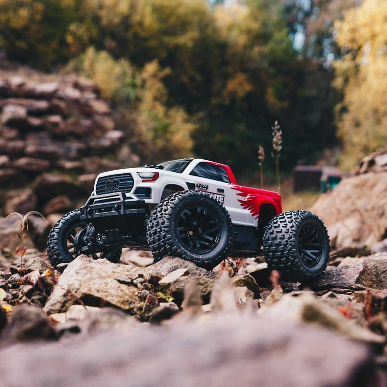 ARRMA RC Truck 1/10 Granite 4X4 V3 3S BLX Brushless Monster Truck