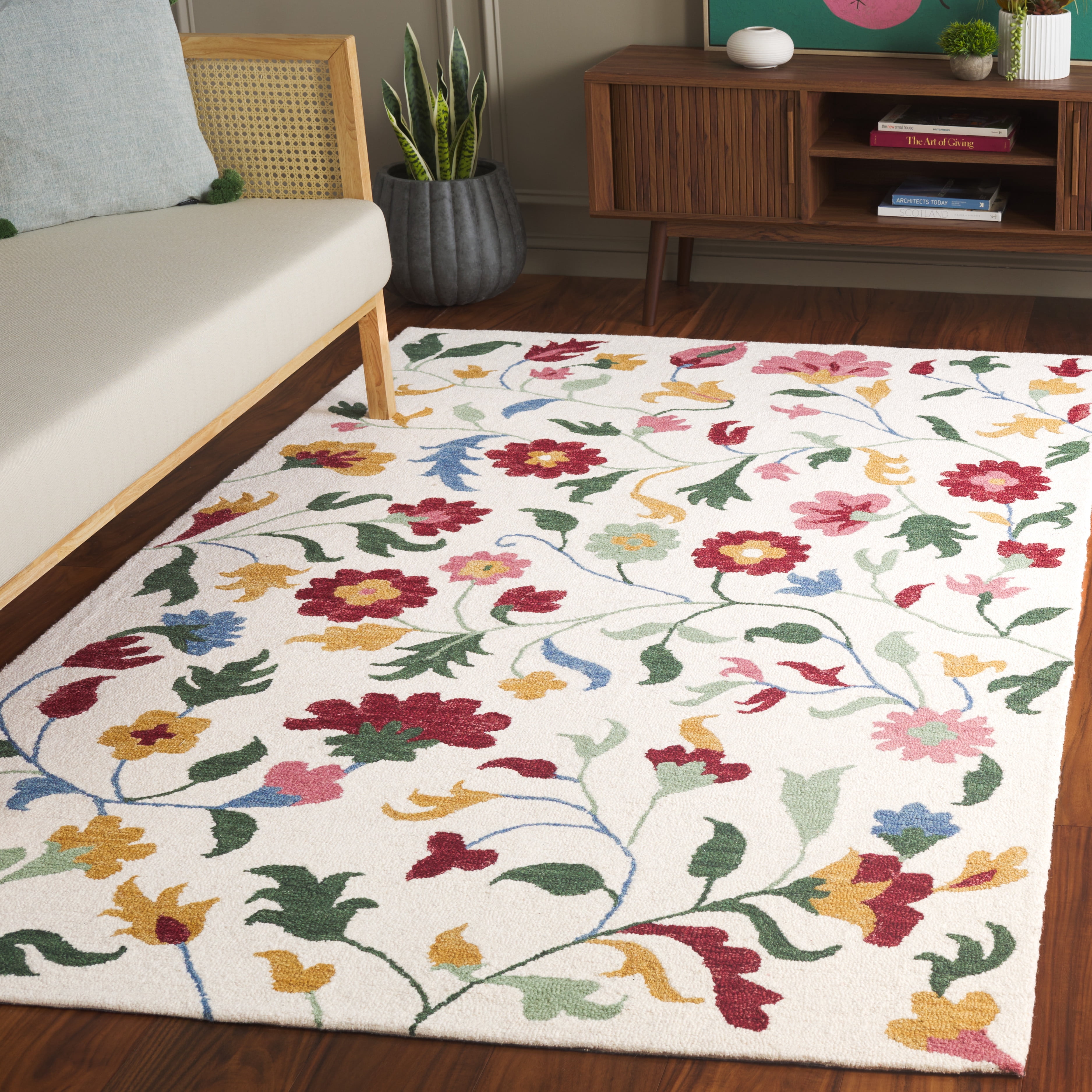 SAFAVIEH Blossom Kieron Floral Area Rug, Ivory/Red, 4' x 6'