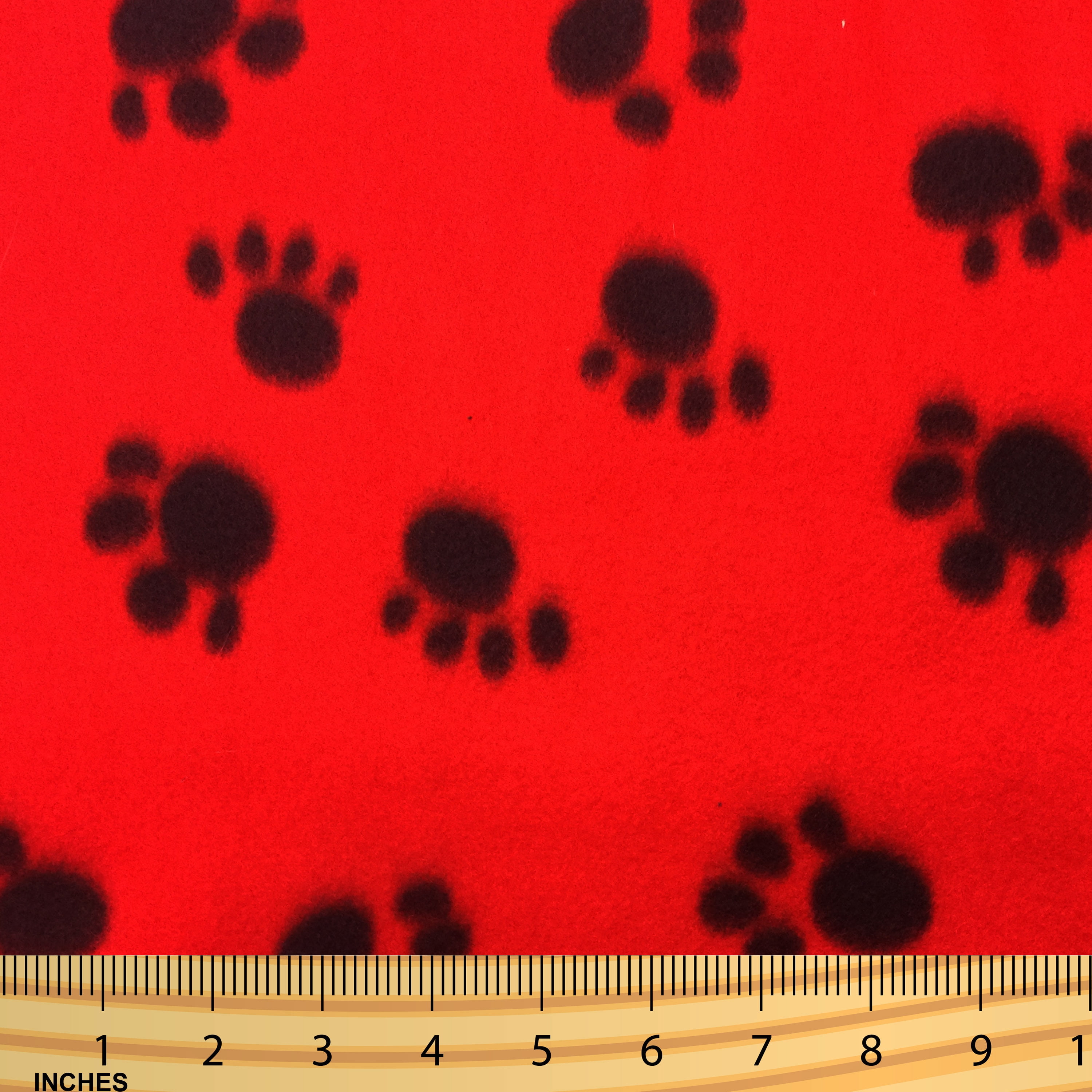 Shason Textile 60" x 2 yd 100% Polyester Fleece Friendly Big Paws Sewing & Craft Fabric, Red and Black