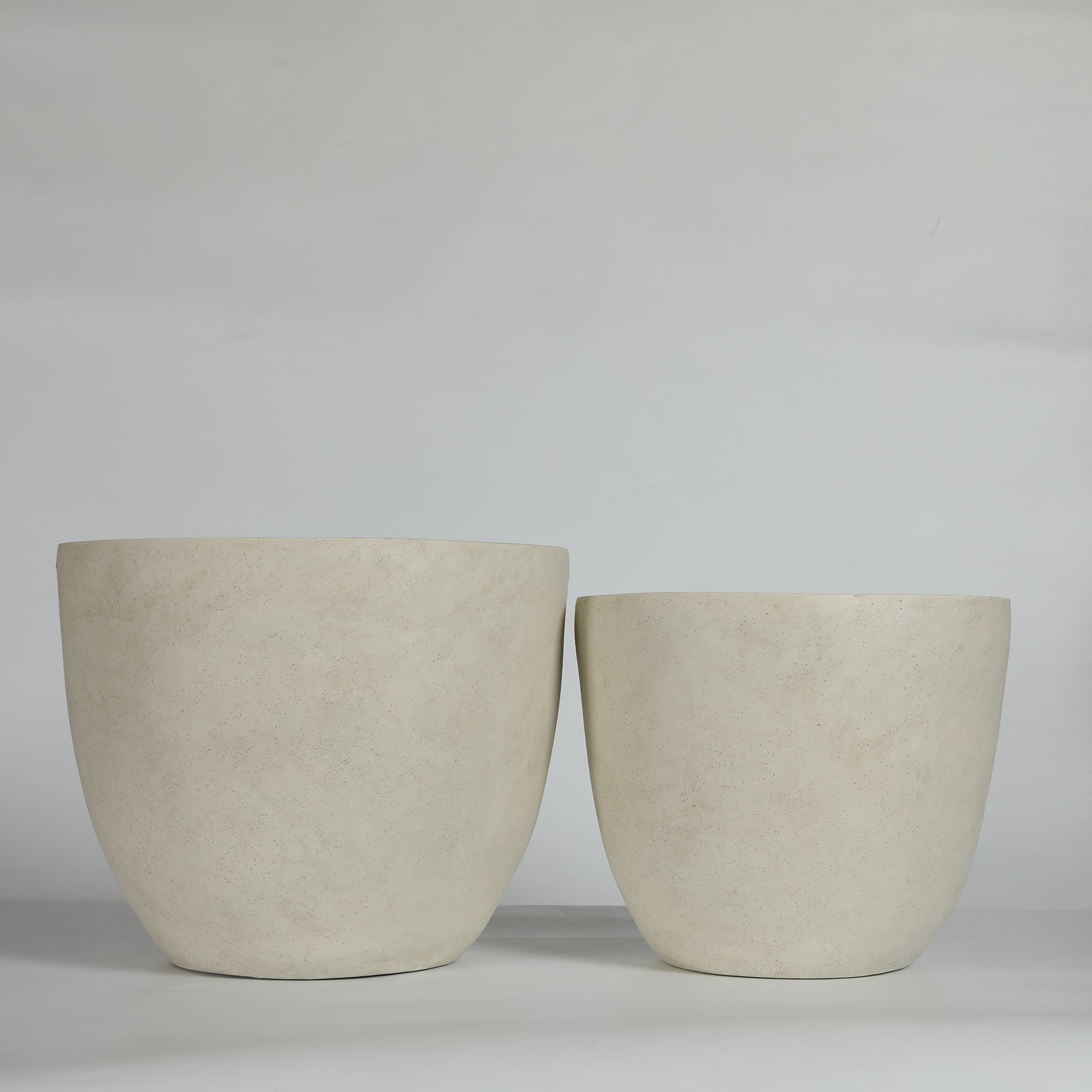 Set of 2 Round Concrete Planters with Drainage Holes, Handmade Rustic Magnesium Oxide Pots for Patio and Garden, White