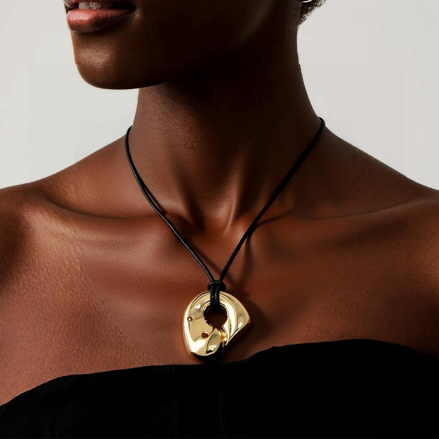 Statement Necklace for Women Chunky Gold Pendant Necklace Long Pebble Charm Leather Adjustable Black Cord Vintage Boho Western Bean Birthday Christmas Jewelry Gifts[c7997]