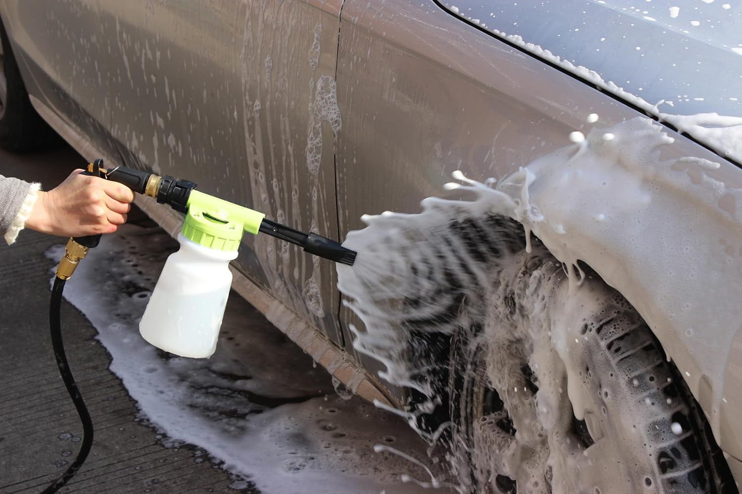 Mr. Detroit - 3pc Car Wash Kit with Foam Blaster, 16oz Car Cleaning Soap, Double Noodle Wash Mitt, Scratch-Free Wash Gun Foam Cannon Streak-Free Exterior Cleaner for Auto Cleaning & Home Use