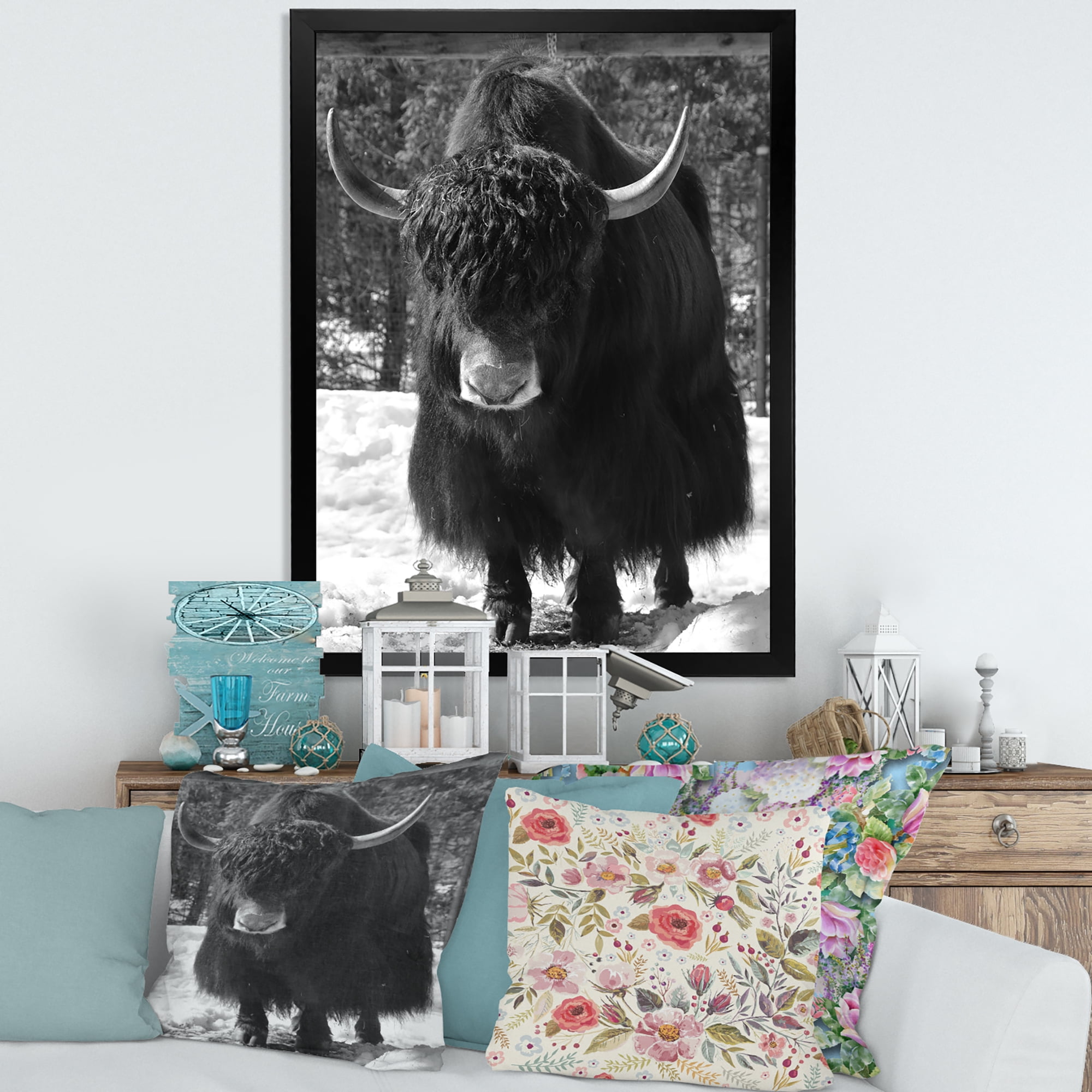 Designart 'Portrait Of Monochrome Wild Bull In Winter Forest I' Farmhouse Framed Art Print