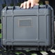 thumbnail image 3 of Jumpingount Caja de seguridad Portátil Resistente a roturas Bolso de almacenamiento Protector antideslizante Maleta de seguridad Accesorios de Bolsas de mensajero y de hombro Jumpingount AP015809-00, 3 of 6