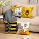 thumbnail image 2 of Fundas de almohada de lino con diseño de panal de abeja con dibujos animados, 2 of 3