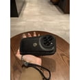 thumbnail image 1 of Funda para teléfono móvil Piel de cordero Camelia Adecuada para teléfono móvil Apple Funda protectora contra el viento pequeña y fragante con todo incluido Cuero Cinturón sensorial de alta gama, 1 of 3