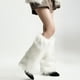 thumbnail image 2 of Sonducket Calentadores de piernas de piel blanca, mangas de botas peludas suaves para niñas, accesorios de disfraz, calentadores de piernas Prendas para la parte inferior del cuerpo blanco 40cm, 2 of 6