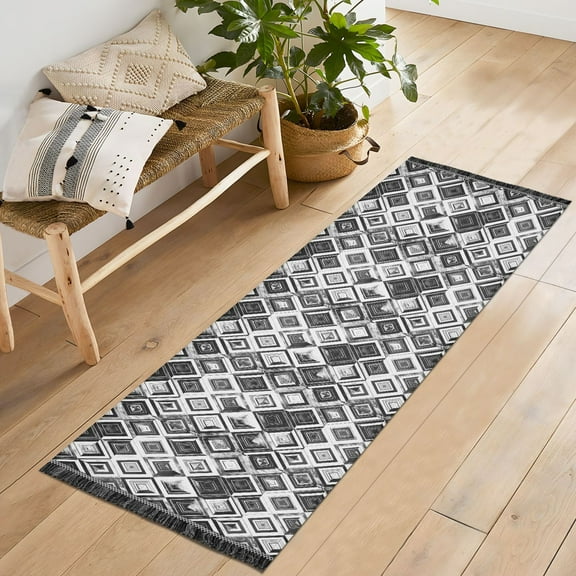 Ryvnso Geometry Checkered Plaid Pattern Bedroom Runner Rug 2'x6' Hallway Area Carpet Non Slip Entryway Mat with Tassels