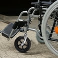 thumbnail image 4 of Tineasur Ensemble de Roulements de Roue avant pour Roues de Fauteuil Roulant avec Support de Fourche Noir, 4 of 8