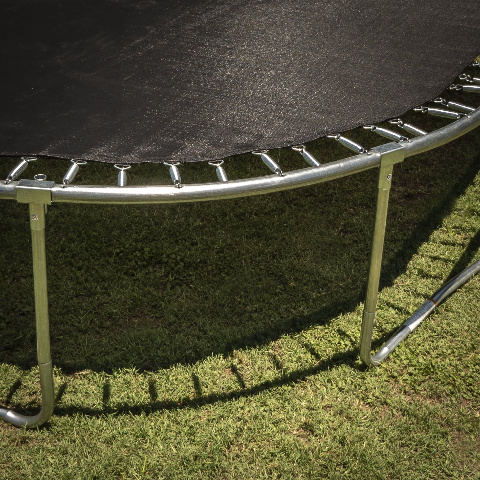 JumpKing Oval 10' x 15' Trampoline, with Basketball Hoop, Blue/Yellow