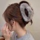 thumbnail image 1 of Pinza de pelo grande de felpa para mujer, para otoño e invierno, con lazo, con forma de tiburón, para tocado, 1 of 6