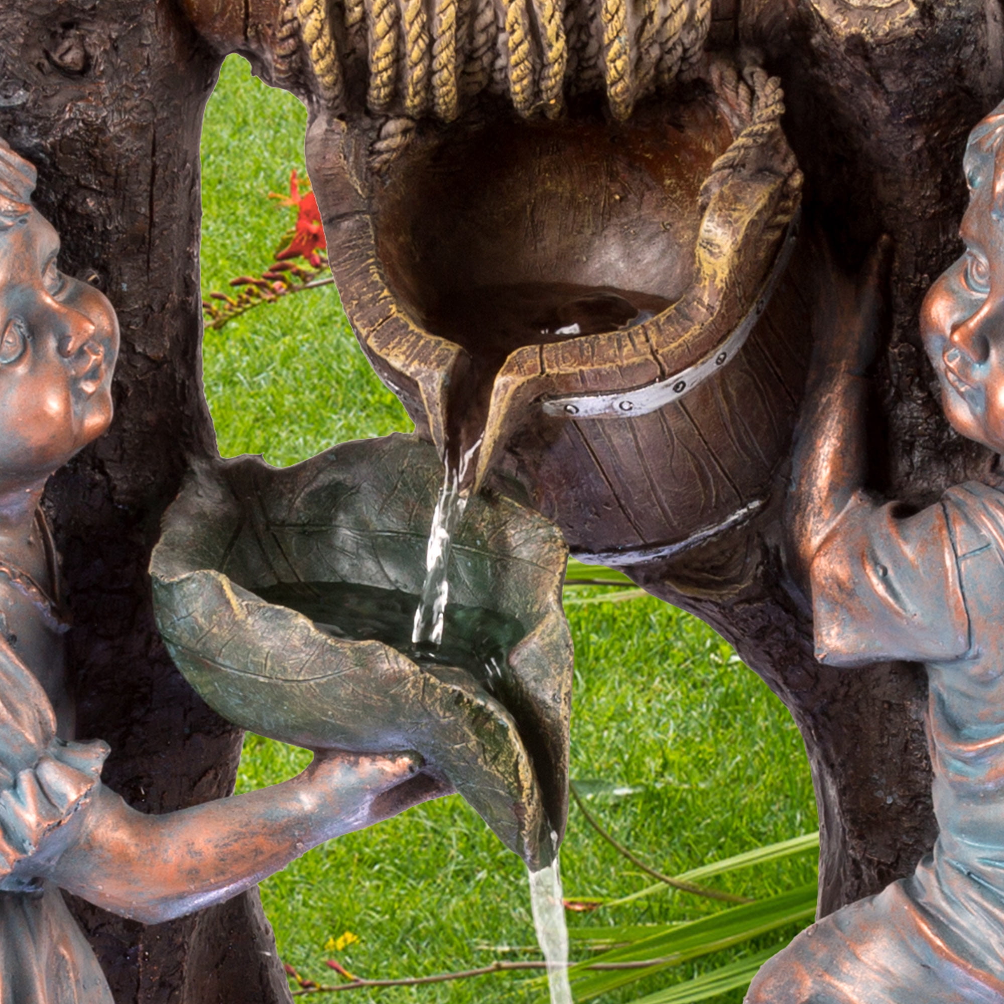 Pure Garden Polyresin Boy and Girl Outdoor Water Fountain (Antique Bronze)