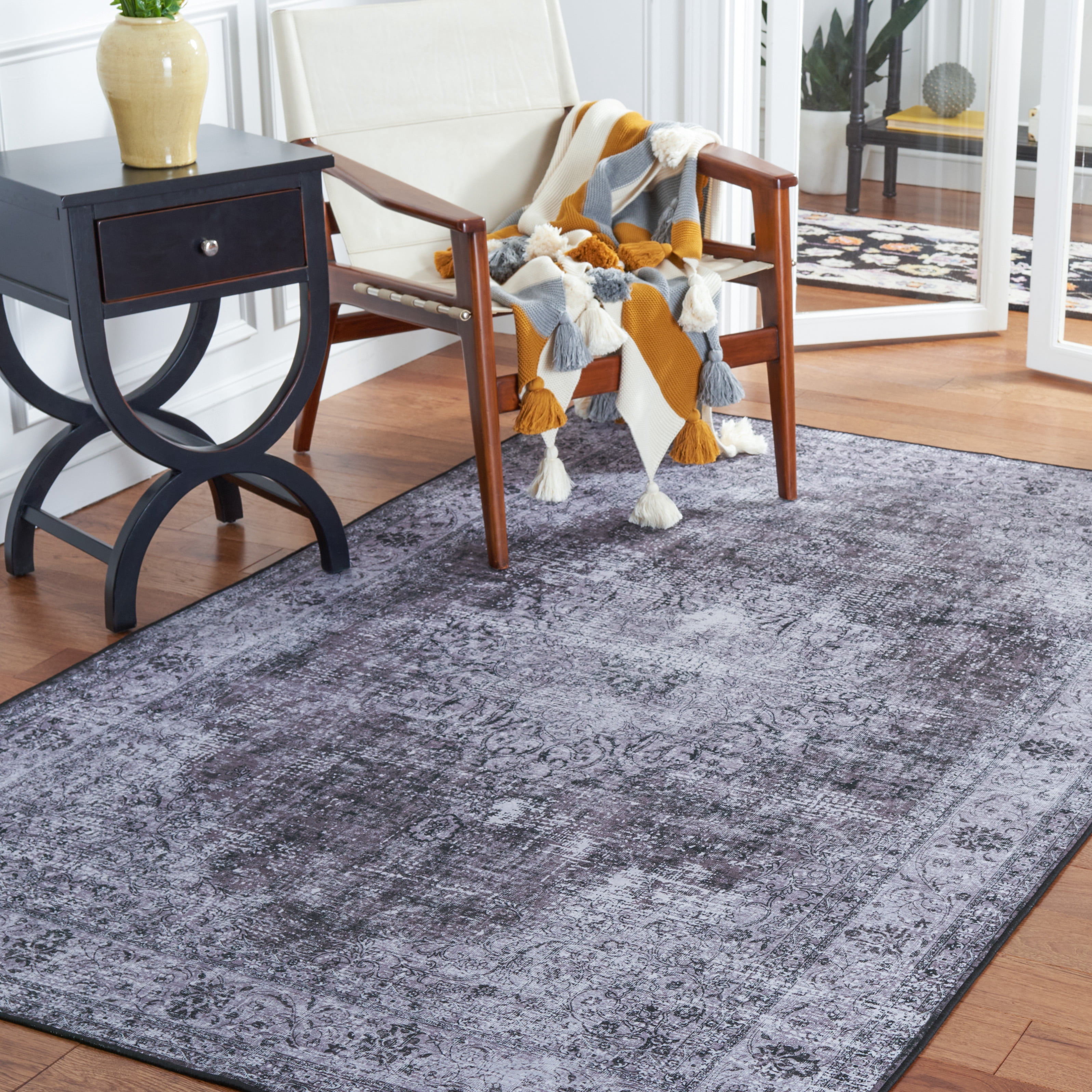 SAFAVIEH Tucson Donovan Traditional Machine Washable Area Rug, 3' x 5', Black/Grey