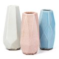 thumbnail image 1 of IMAX ZA0360544 Vases Géo Grands - Multi Couleur&44; Ensemble de 3, 1 of 1