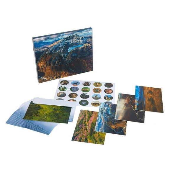 Refuge Card Portfolio Set (Set of 20 Cards) : (Gifts for Outdoor Enthusiasts and Nature Lovers, National Parks, Note Cards) (Postcard book or pack)