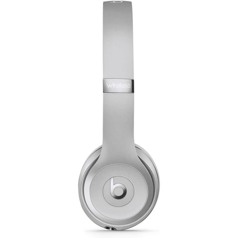 Beats Solo3 Wireless On-Ear Headphones (Silver) Bundle with Beats Solo3 Wireless On-Ear Headphones (Silver) Bundle with
