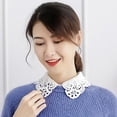 thumbnail image 4 of Collar falso Hugo de encaje Floral desmontable para Mujer, 4 of 10