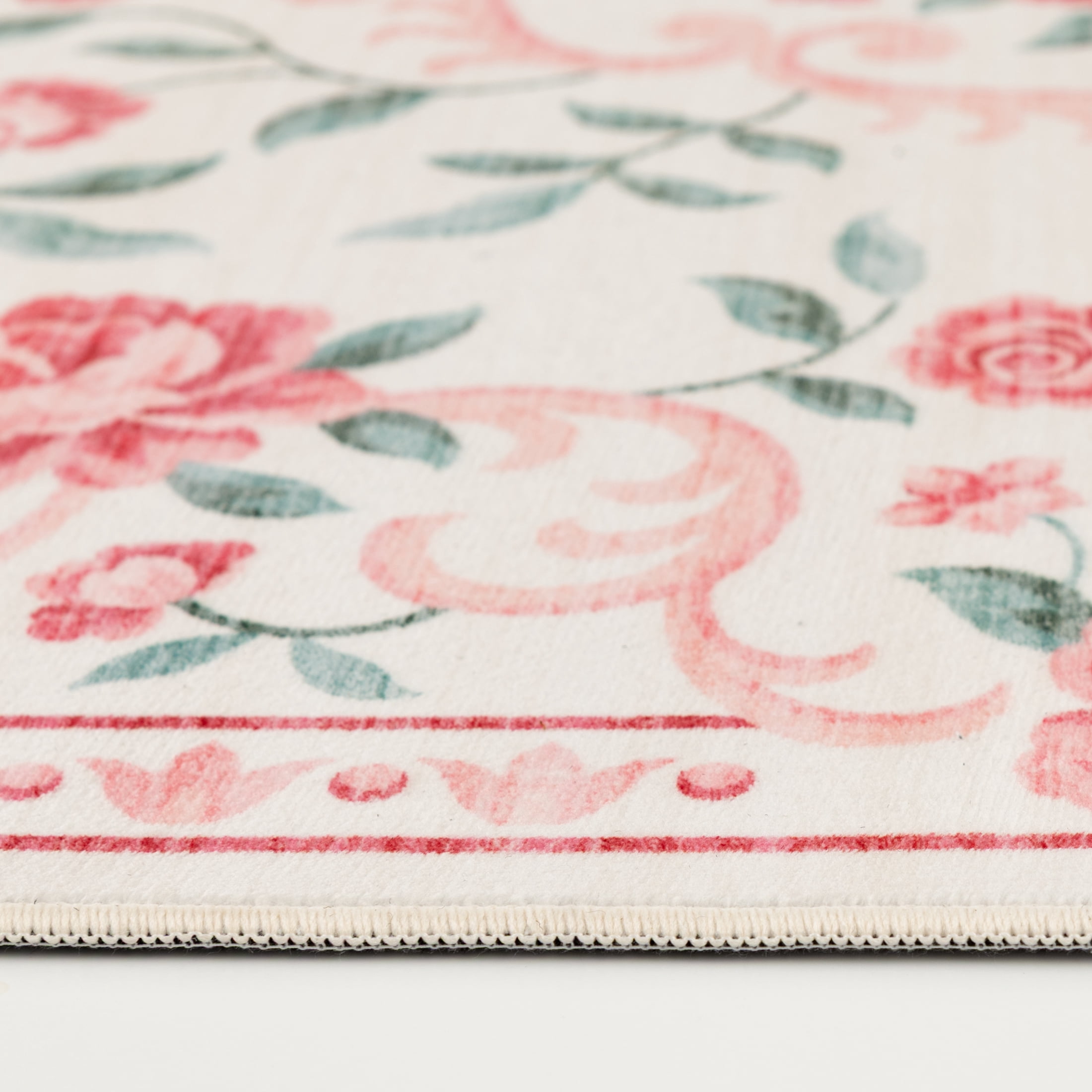 Mainstays Pink Floral Faux Fur Indoor Area Rug, 4 ft x 5 ft 6 in