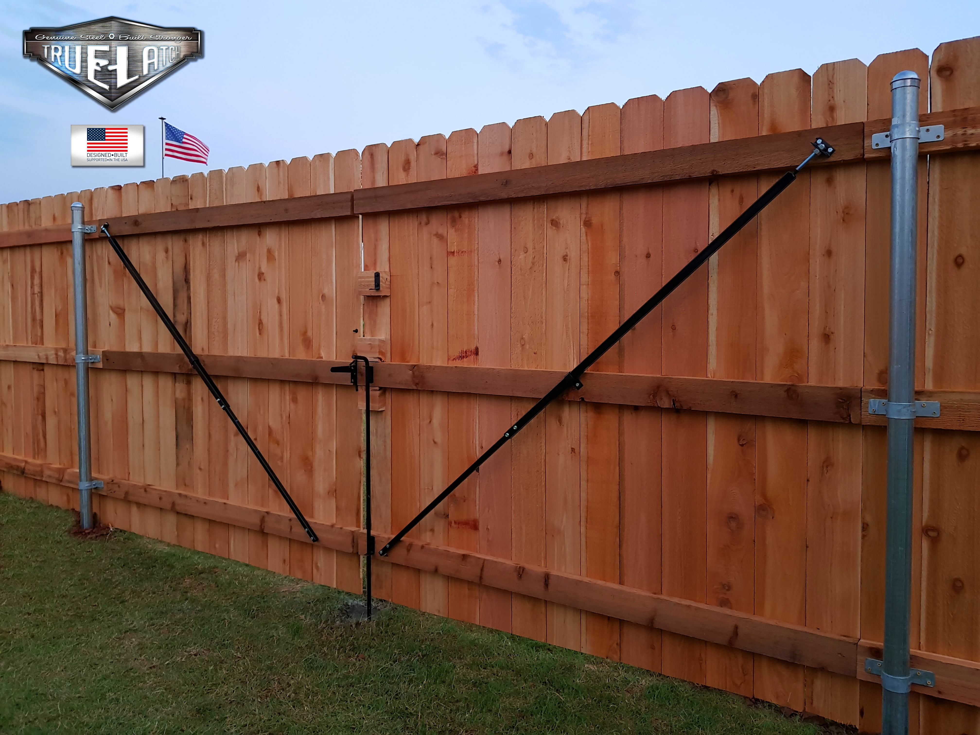 True Latch 6' Telescopic Fully Adjustable Gate Brace - Wood Privacy Fence Anti Sag Gate Kit - Extends from 40" to 74" - Gate Hardware Kit for Outdoor Yard Wooden Fence Gates, 1 PATENTED USA