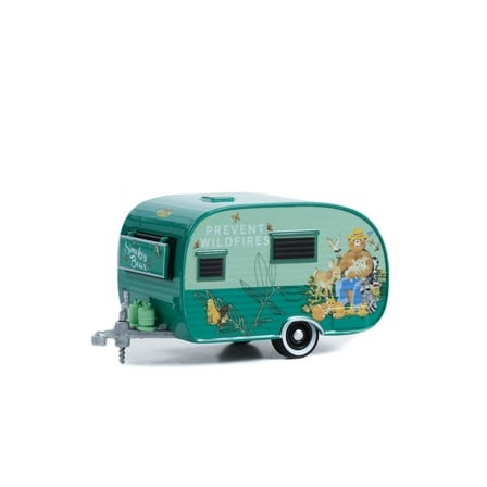 1958 Catolac DeVille Travel Trailer, Green - Greenlight 34130A/48 - 1/64 Scale Diecast Car