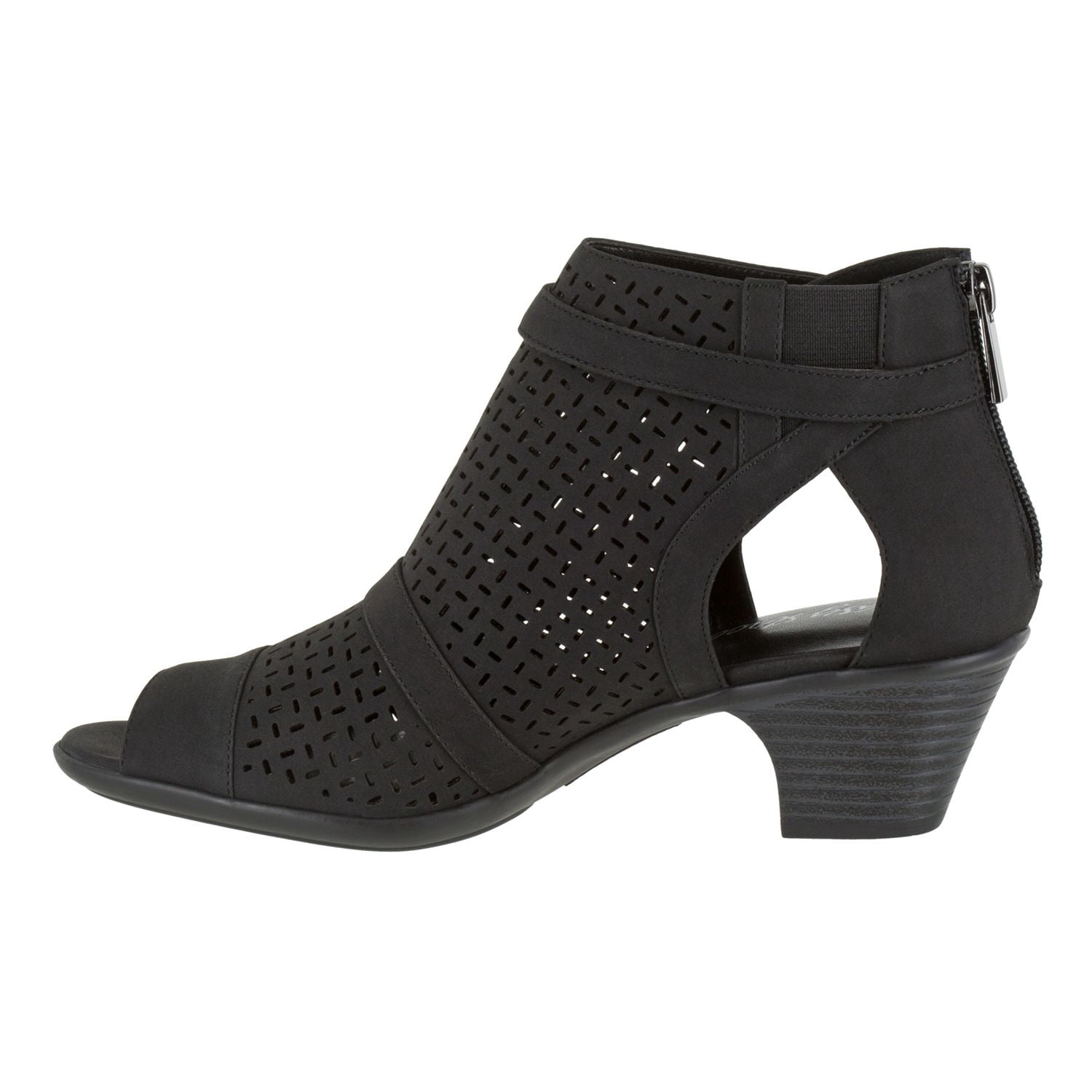 Easy Street Carrigan Sandals (Women)