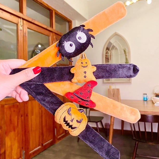 Xihbxyly Juego de Pulseras de Halloween, Diseño de Calabaza, Fantasma y Araña, Cómodas de Llevar, Ideales para Decorar Fiestas, Perfectas para Halloween, Unisex, Tamaño 22 X 3 Cm, Juego de 4 Piezas.