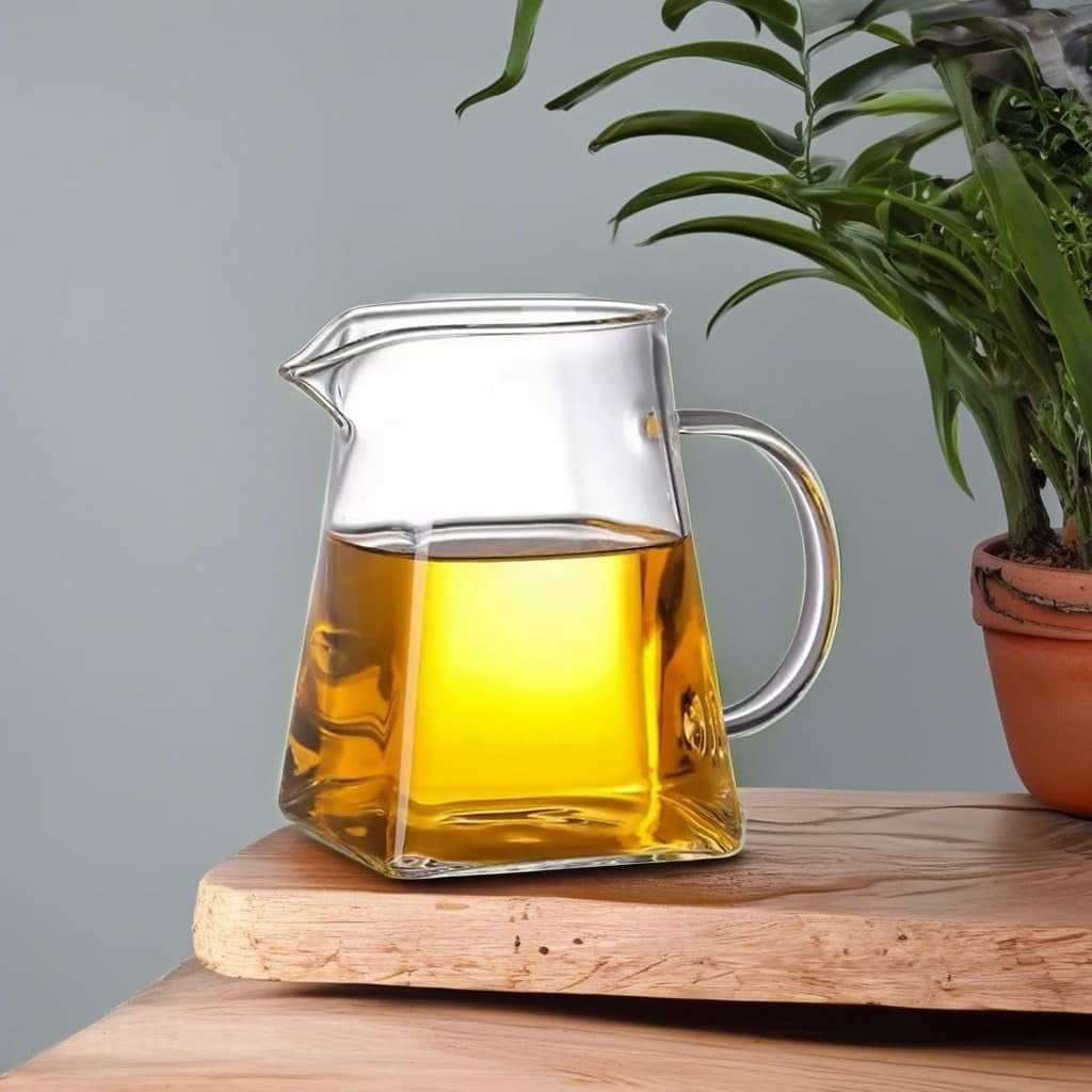 Glass Pitcher with Handle, Milk and Cream Pitcher Cup Jug, Heat Resistant Borosilicate Glass Creamer for Coffee Tea or Maple Syrup Serving, Stovetop & Microwave Safe (32oz/ 950ML)