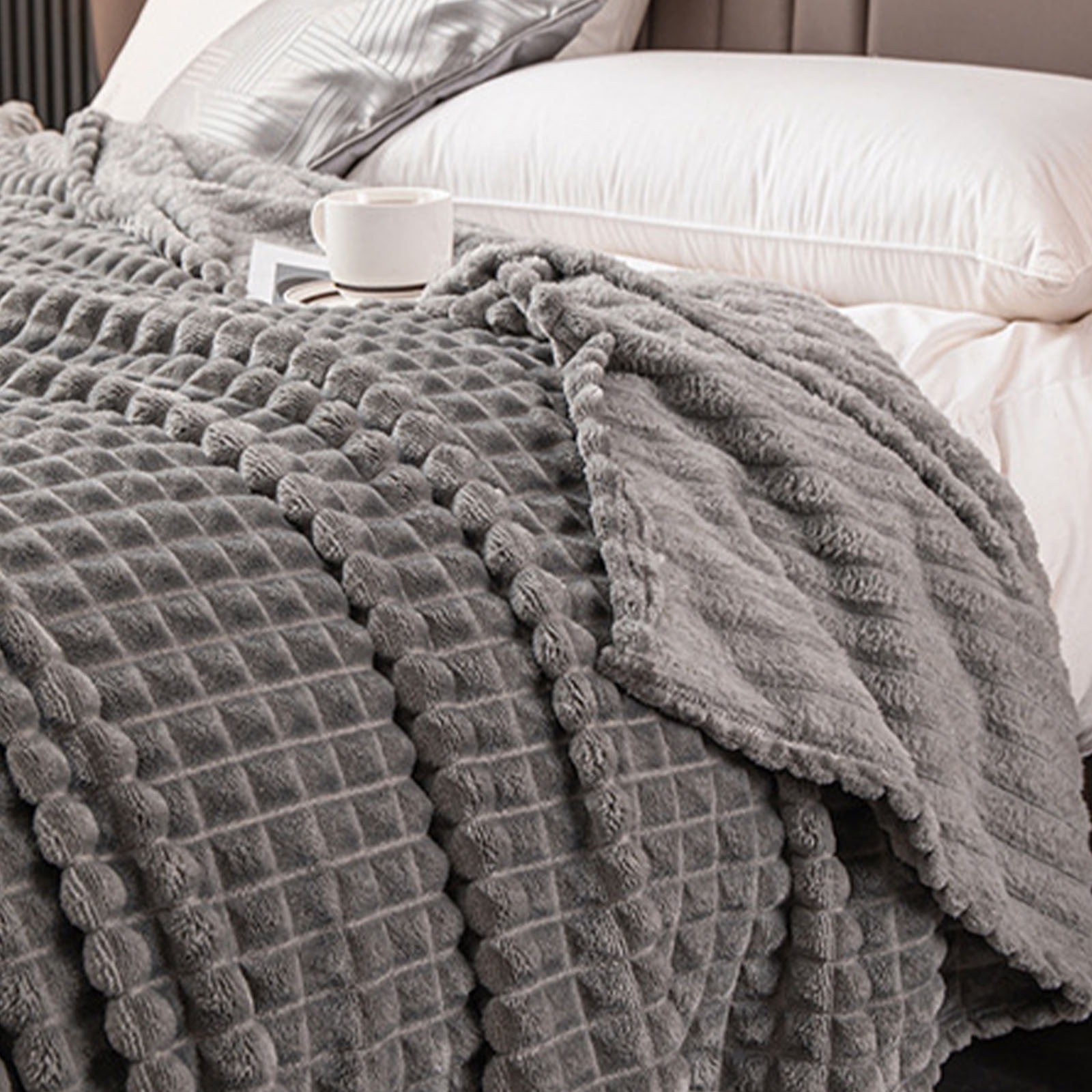 Byujiro Flannel Blanket 78.7 X 70.8 Inches Bed Blanket Hot Sheet Sofa Blanket Milk Flannel Nap Cover Blanket