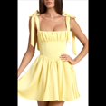 thumbnail image 2 of Vestido Camisola Holgado con Fruncido y Corte en A, con y Lazo en los Hombros. Amarillo M, 2 of 8