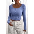 thumbnail image 3 of Camiseta PRETTYGARDEN Henley de manga larga ajustada para otoño 2025 - Talla L, 3 of 9