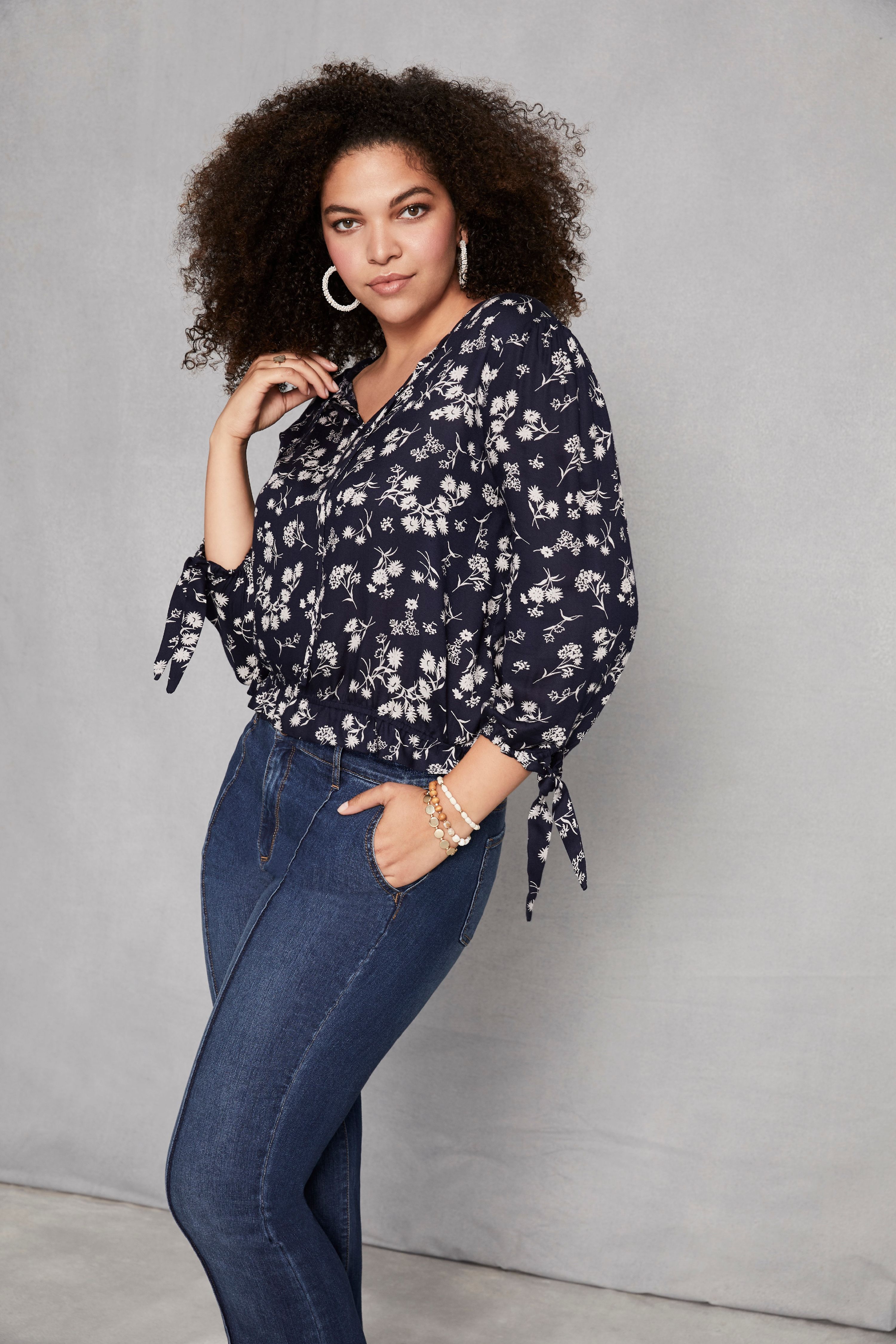 Sofia Jeans 3/4 Length Sleeve Woven Peasant Blouse Women's (Floral Print) - image 4 of 9