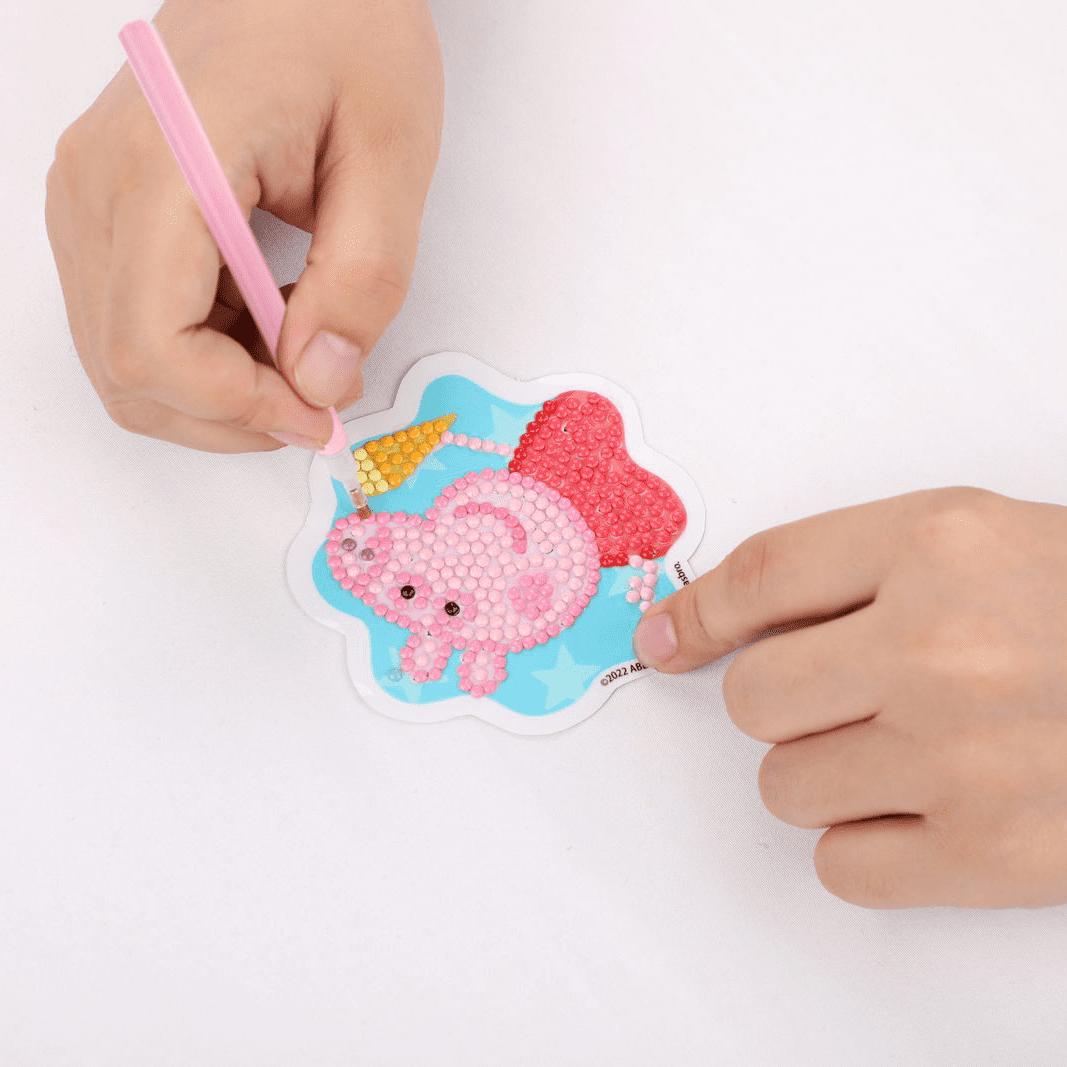 Diamond Dotz Peppa Pig Activity Set Diamond Painting Kits for Adults - Diamond Art Kits a Relaxing Creative Craft Kit with Dotz Gems