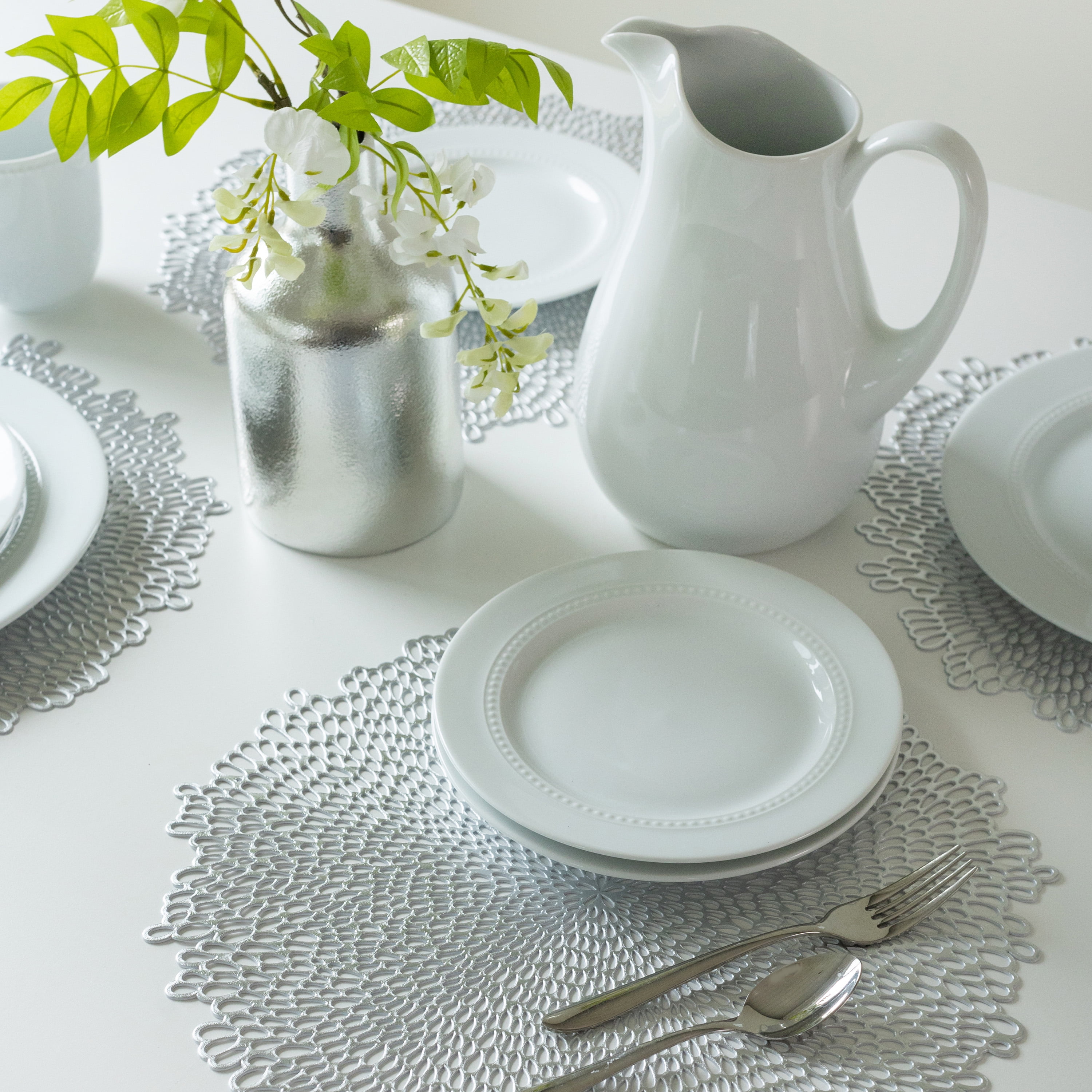 Mainstays Blossom Pressed Vinyl Table Placemat Silver 15.25" x 15.5"