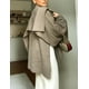 thumbnail image 5 of Bufanda y chaqueta Peacoat Kissonic para mujer, de gran tamaño, color caqui claro, 5 of 6